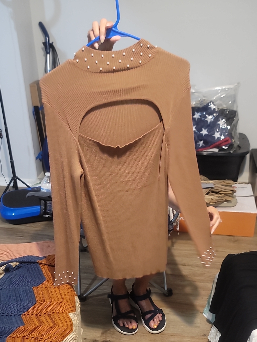 Pearl-Trim Cutout Back Knit Tunic - Brown